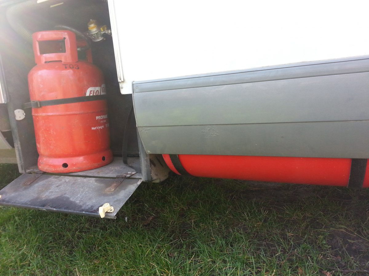 Bertie's soon to be redundant gas locker with the new gas tank peeking out on the right below the valance.