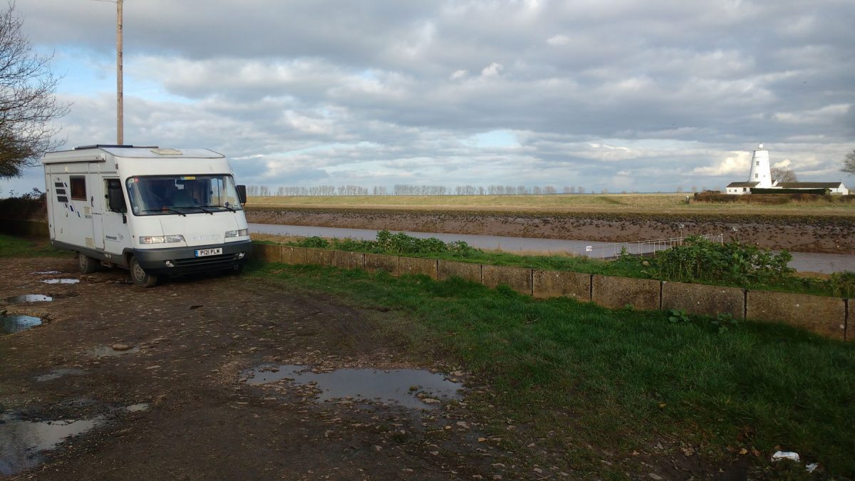 Lunch stop beside the river Nene near its mouth at Sutton Bridge