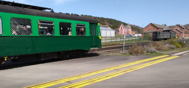 Trains at Treignes